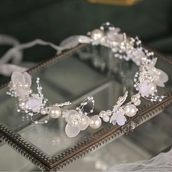 Boho Floral Tiara, Crown, Headband Unique Vintage Bridal Headband Bridesmaid main image 8